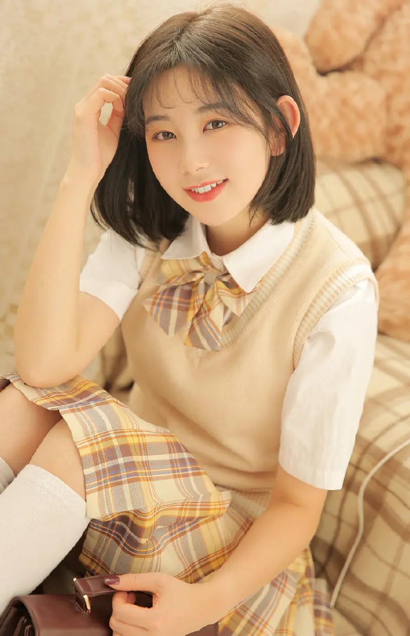 伊犁哈萨克扬州私人伴游晓蕾的个人资料