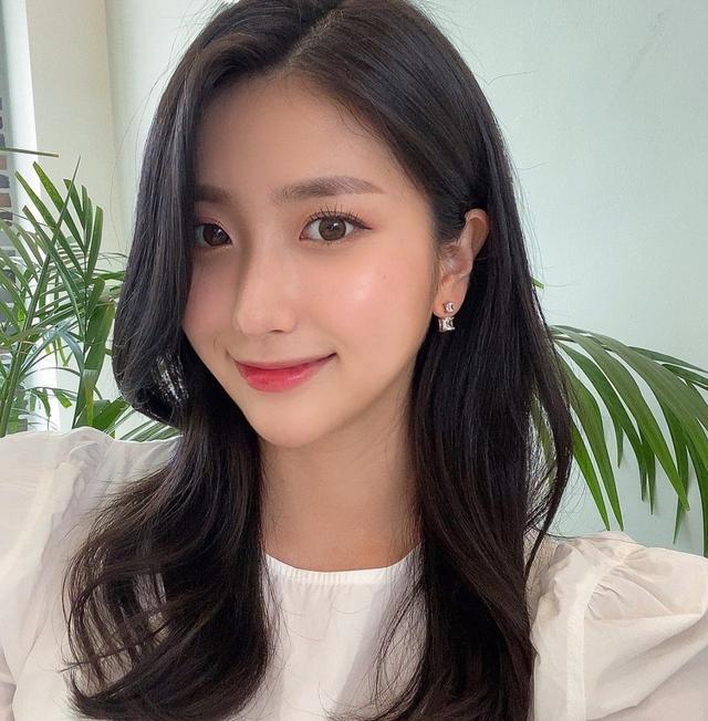 伊犁哈萨克太原伴游小姐姐